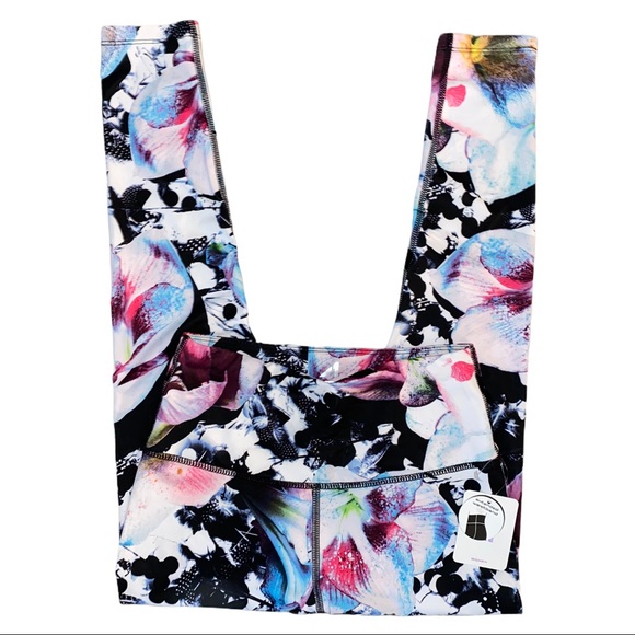 NWT Alive Magnetics Active Capri - Picture 10 of 10